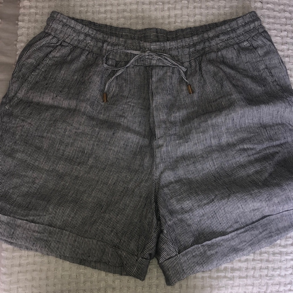 High Waisted Beachy Striped Shorts